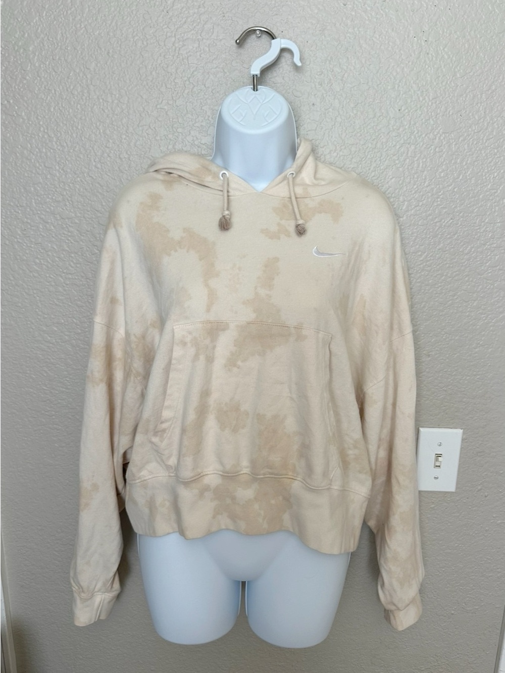 Nike Beige Tie-Dye Hoodie with White Swoosh